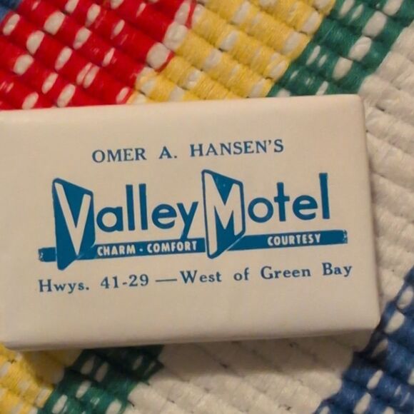 Vintage Soap Collection with Various Motel Logos MCM - Picture 5 of 10